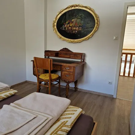 Silvias Maisonette Alpenblick Apartment *
